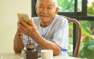 Is Your Elderly Loved One Under Home Quarantine? Here’s How to Boost Their Spirits.