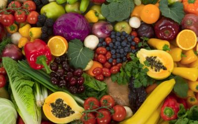 How to Get Your Elderly Loved One to Eat More Vegetables and Fruits